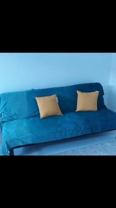 Appartement Agreable Au Centre Wifi Saint-Léonard-de-Noblat Exterior foto